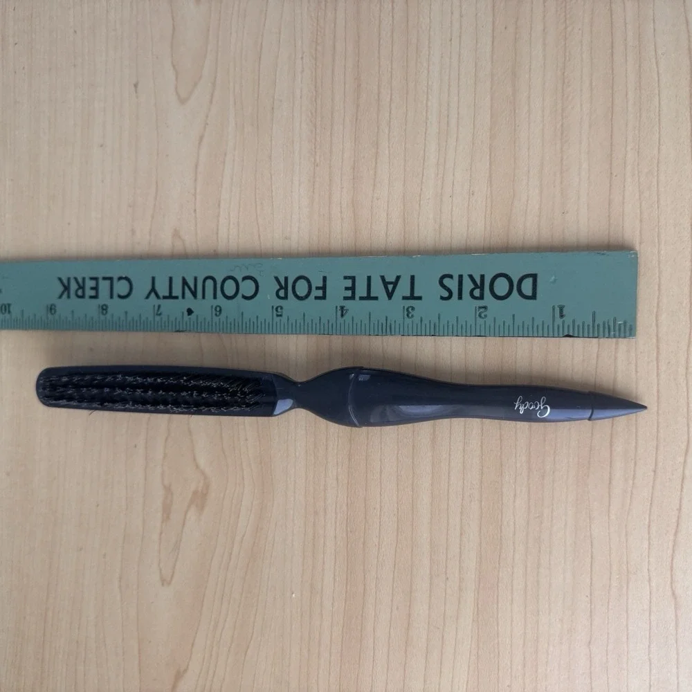 Vtg‎ Goody Hair Brush Gray Skinny Plastic Volumizing Nylon Bristle Long Teaser